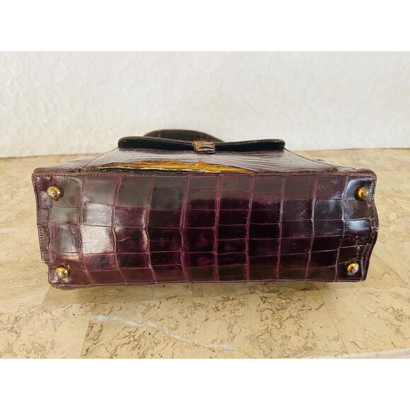 LICILLE THE PARIS crock embossed leather in poor condition - Picture 6 of 10